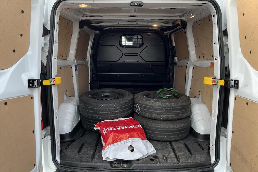 Ford Transit Custom vaihtoauto