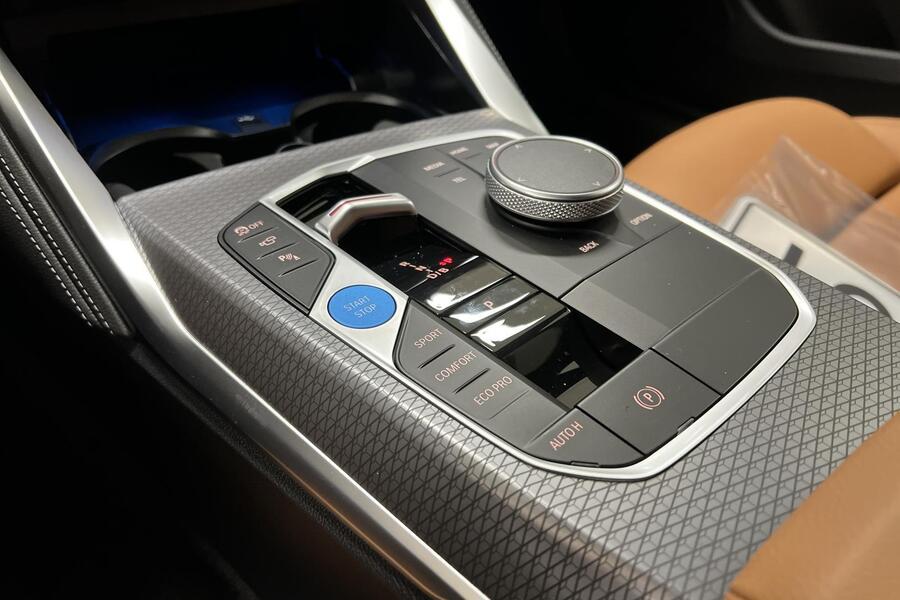 BMW i4 vaihtoauto