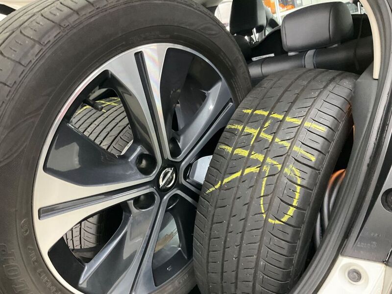 Nissan Leaf vaihtoauto