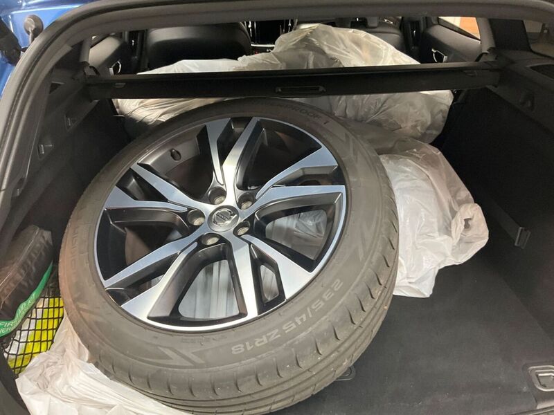 Volvo V60 vaihtoauto