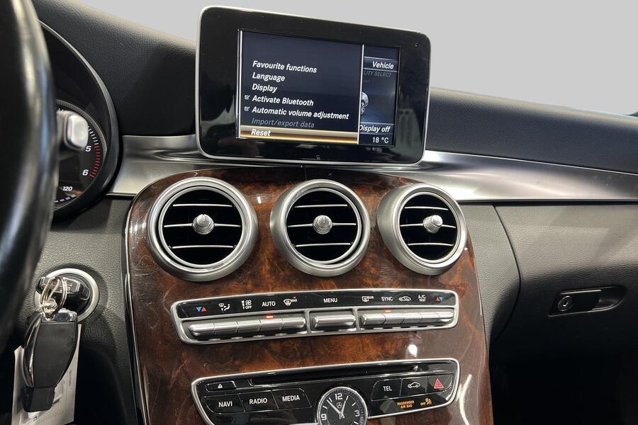 Mercedes-Benz C vaihtoauto