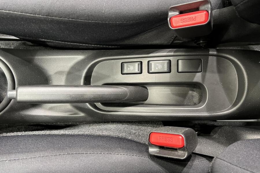 Nissan Micra vaihtoauto