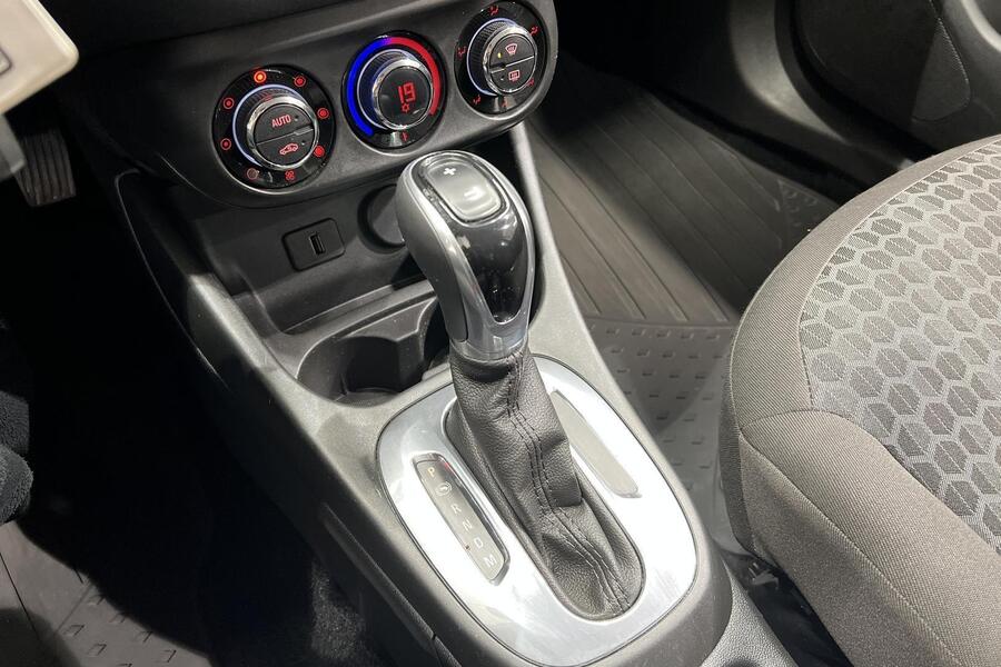 Opel Corsa vaihtoauto