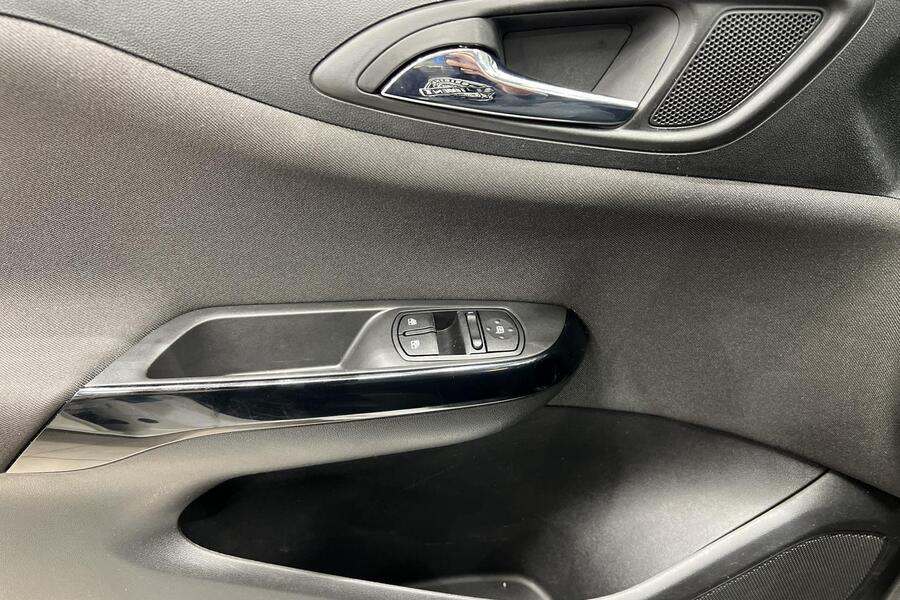 Opel Corsa vaihtoauto