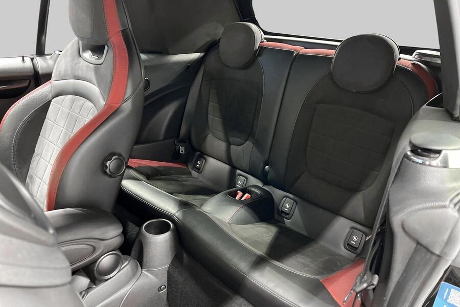 Mini John Cooper Works vaihtoauto