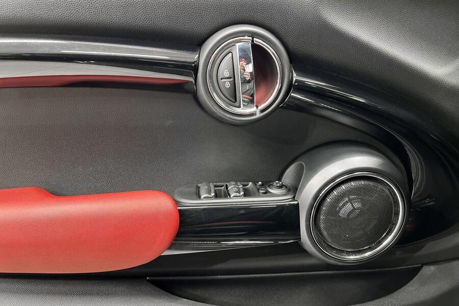 Mini John Cooper Works vaihtoauto