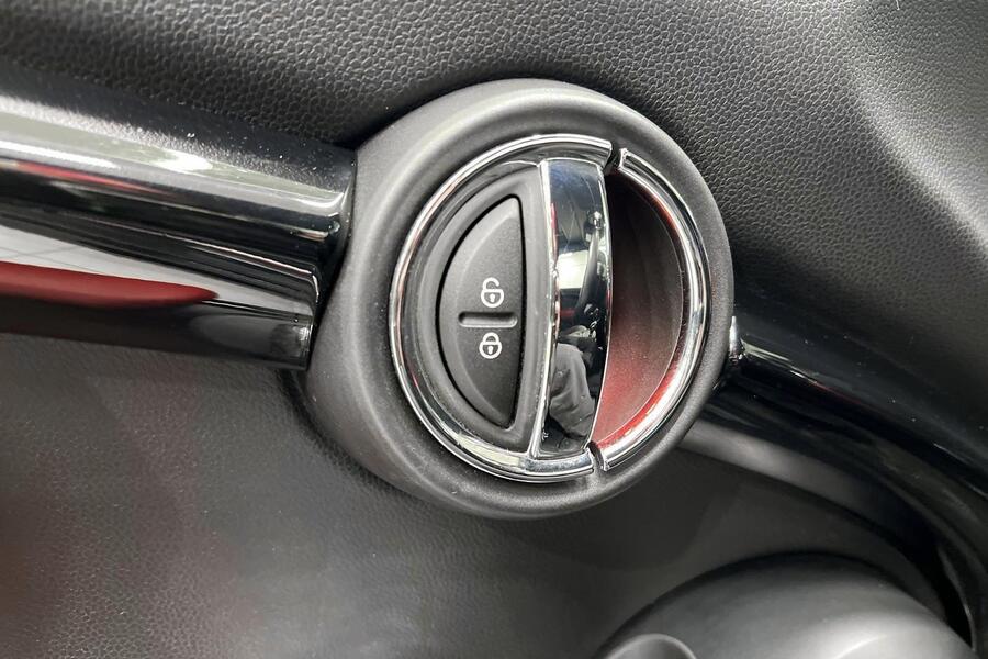 Mini John Cooper Works vaihtoauto