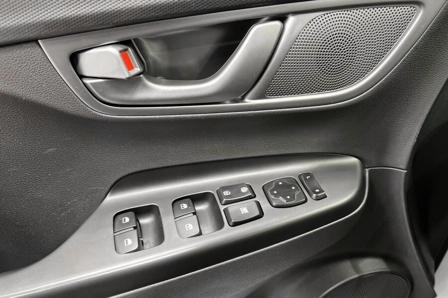 Hyundai Kona vaihtoauto