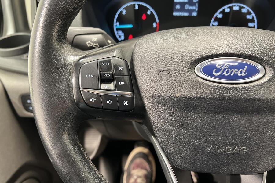 Ford Transit Custom vaihtoauto