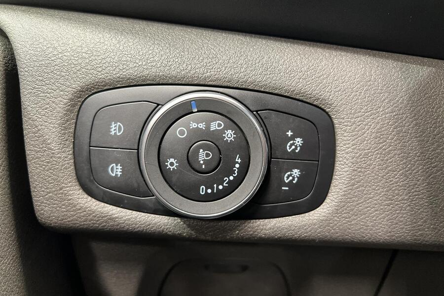 Ford Transit Custom vaihtoauto