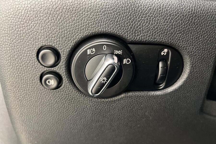 Mini Cooper vaihtoauto