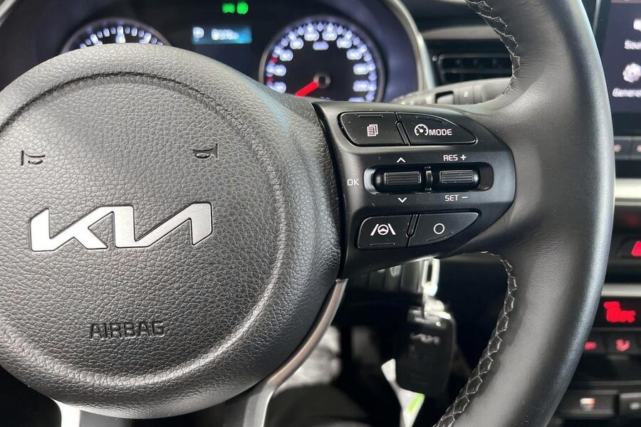 Kia Stonic vaihtoauto