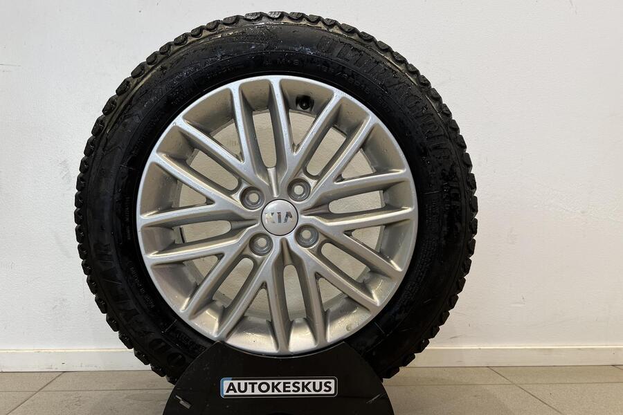 Kia Stonic vaihtoauto