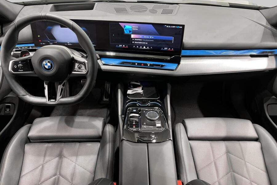 BMW i5 vaihtoauto