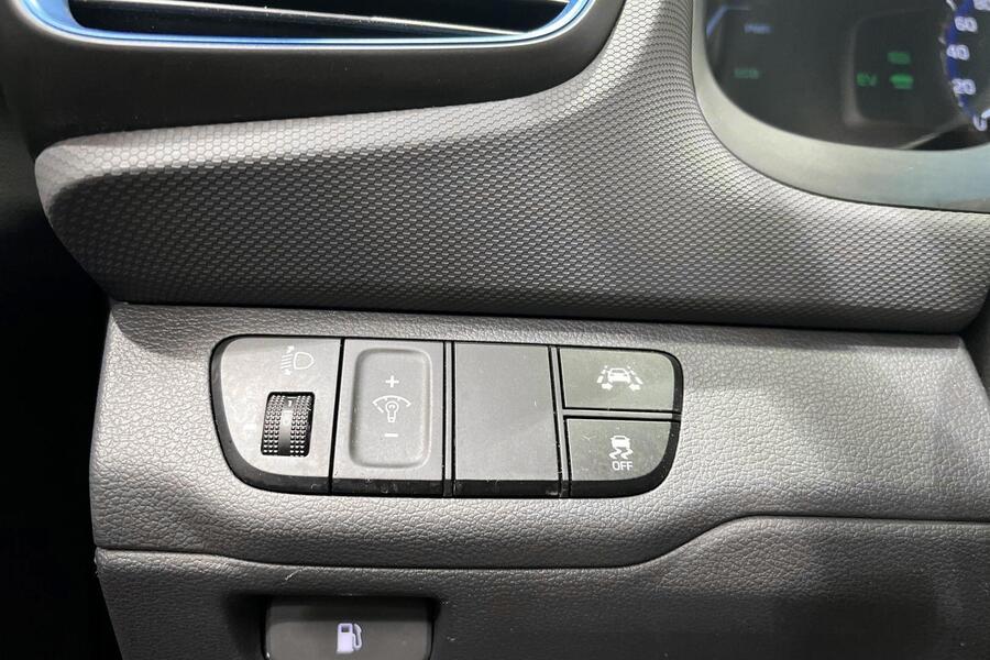 Hyundai IONIQ hybrid vaihtoauto