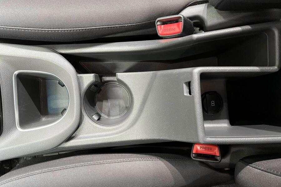 Hyundai IONIQ hybrid vaihtoauto