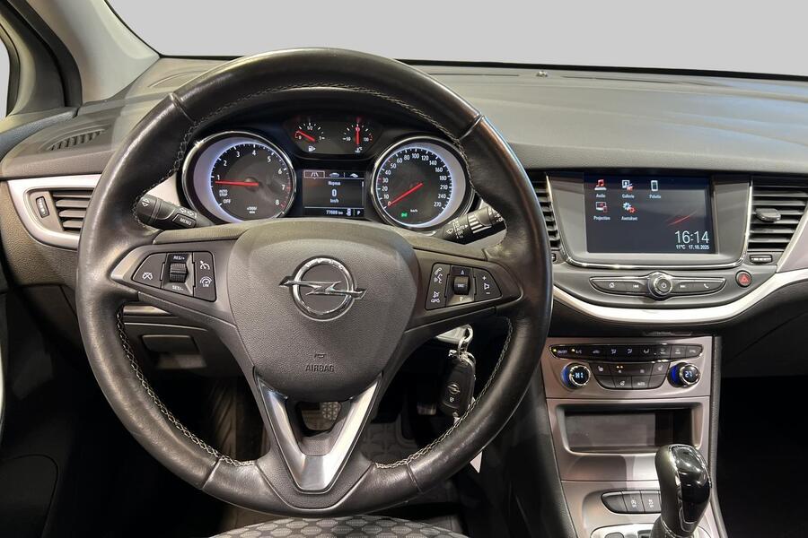 Opel Astra vaihtoauto