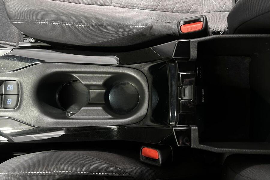 Suzuki Swace vaihtoauto