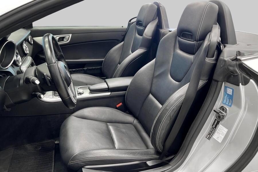 Mercedes-Benz SLK vaihtoauto