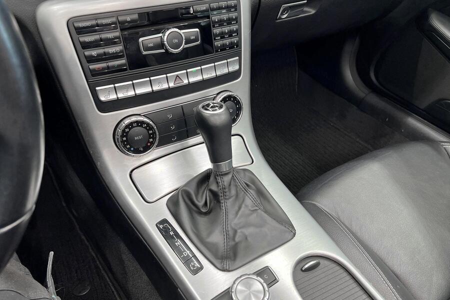 Mercedes-Benz SLK vaihtoauto