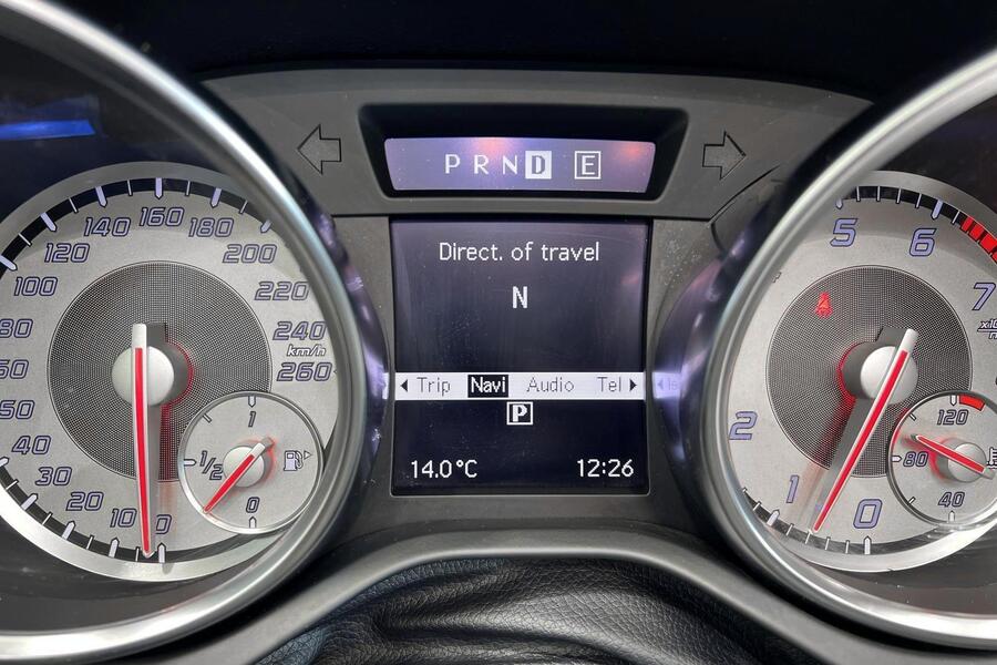 Mercedes-Benz SLK vaihtoauto