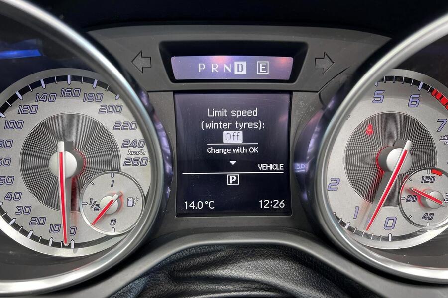 Mercedes-Benz SLK vaihtoauto