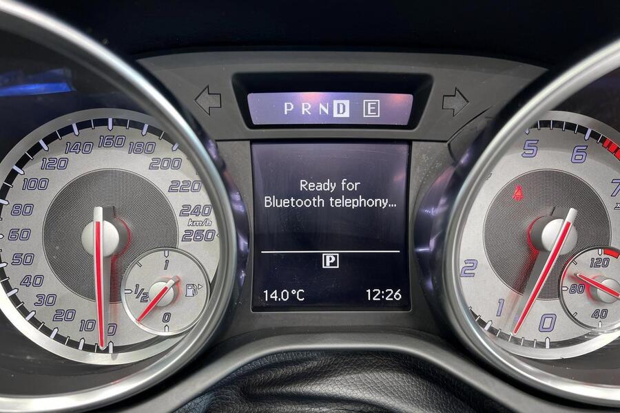 Mercedes-Benz SLK vaihtoauto