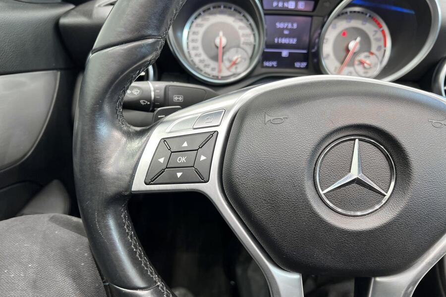 Mercedes-Benz SLK vaihtoauto