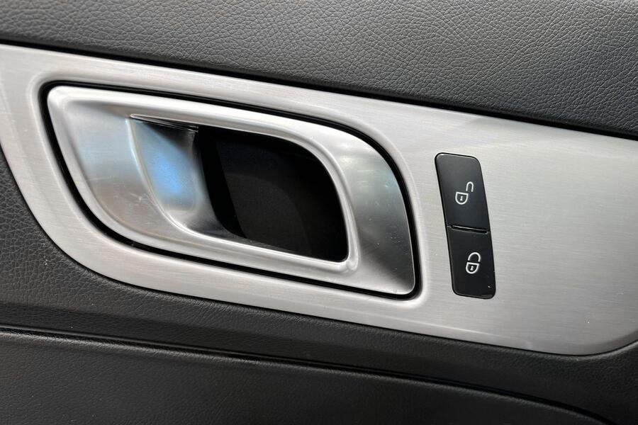 Mercedes-Benz SLK vaihtoauto