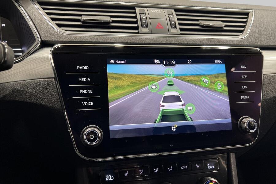 Skoda Superb vaihtoauto