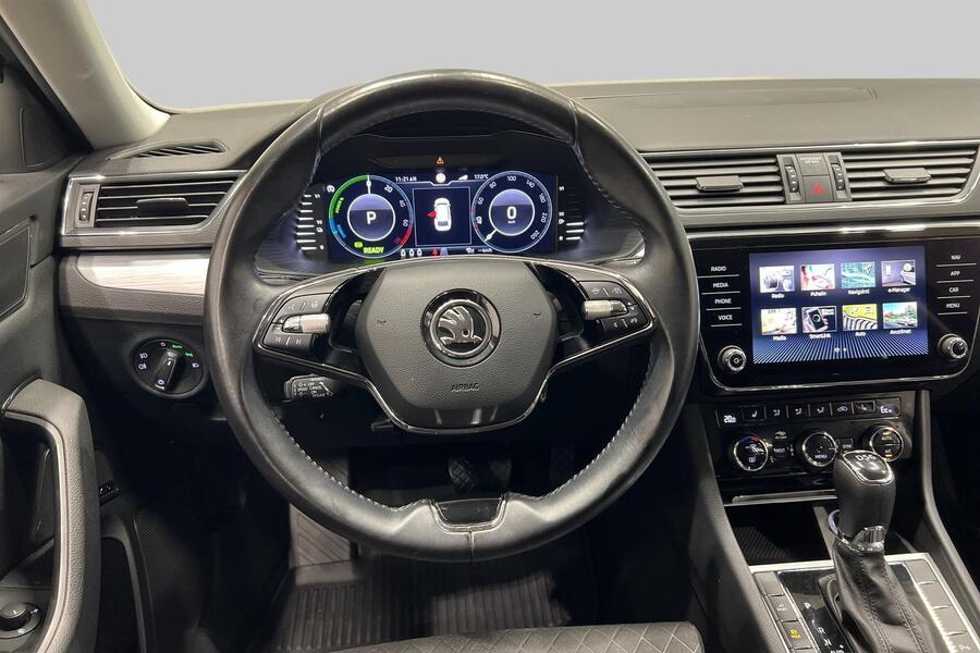 Skoda Superb vaihtoauto