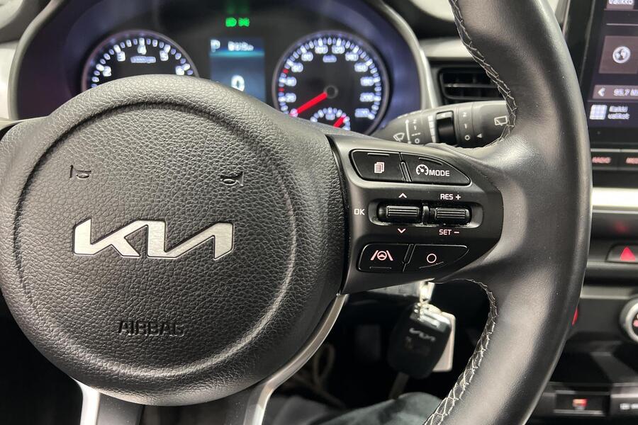 Kia Stonic vaihtoauto