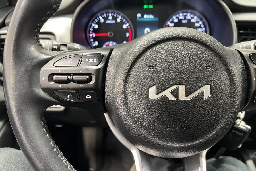 Kia Stonic vaihtoauto