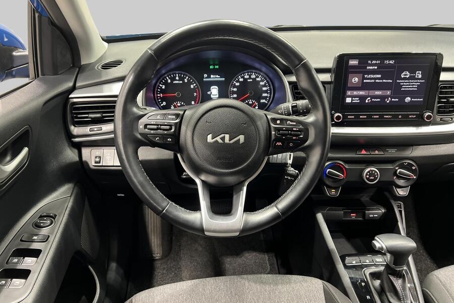 Kia Stonic vaihtoauto