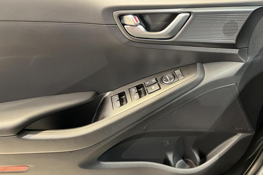Hyundai IONIQ electric vaihtoauto