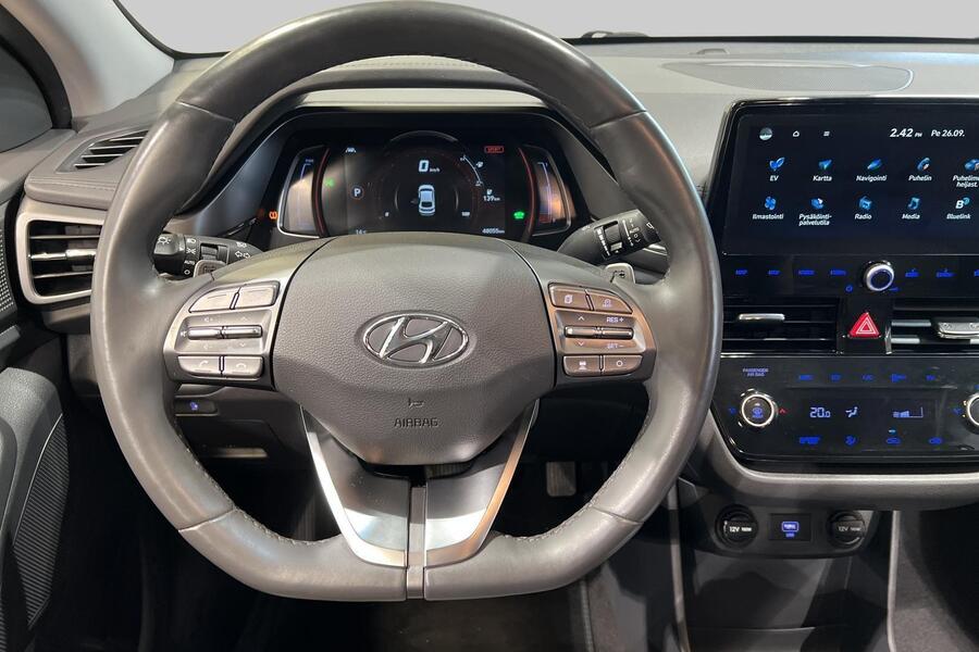 Hyundai IONIQ electric vaihtoauto