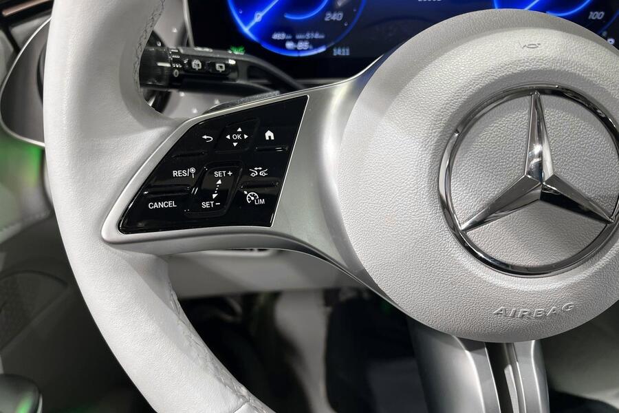 Mercedes-Benz EQE vaihtoauto