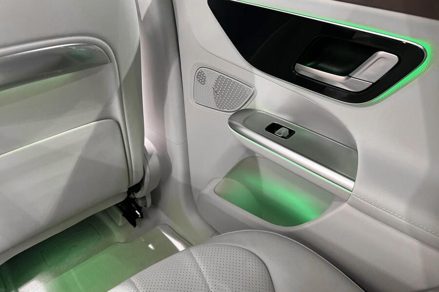 Mercedes-Benz EQE vaihtoauto