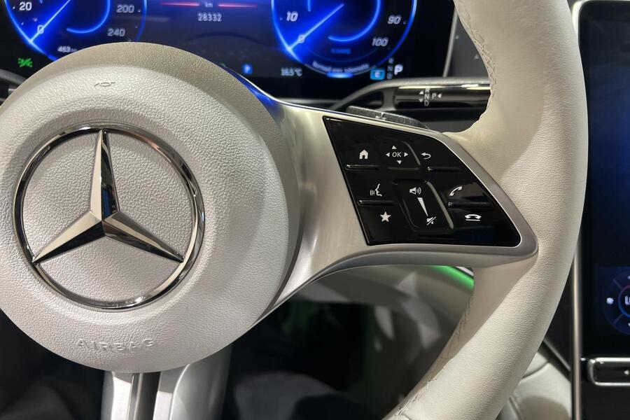 Mercedes-Benz EQE vaihtoauto