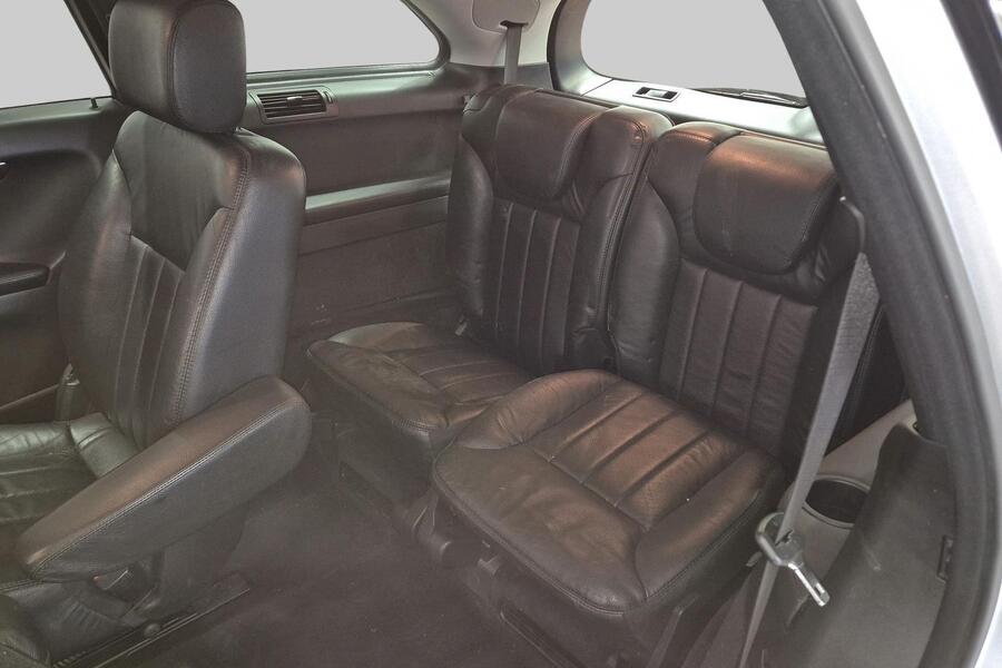 Mercedes-Benz R vaihtoauto