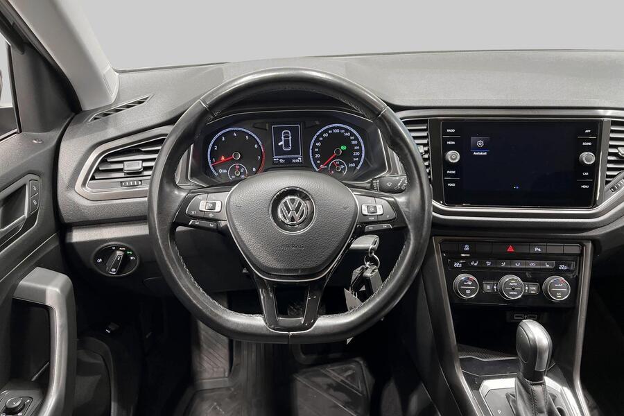 Volkswagen T-Roc vaihtoauto
