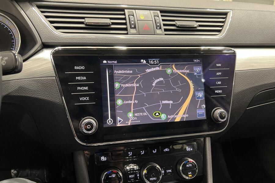 Skoda Superb vaihtoauto