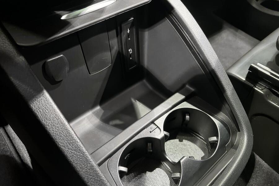 Mercedes-Benz EQV vaihtoauto