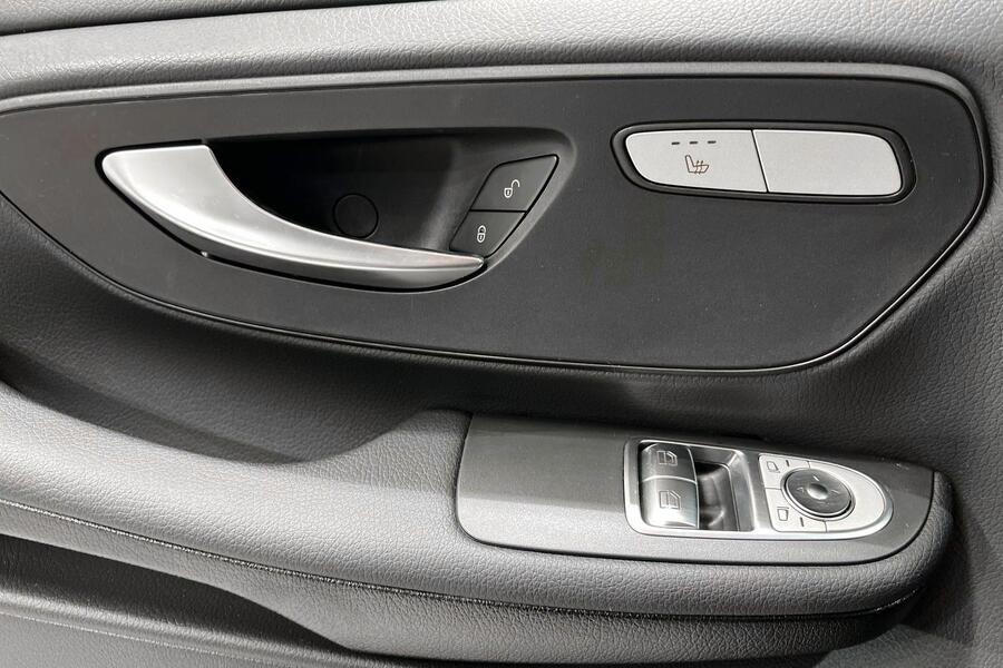 Mercedes-Benz EQV vaihtoauto