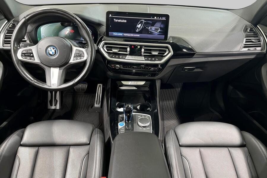 BMW iX3 vaihtoauto