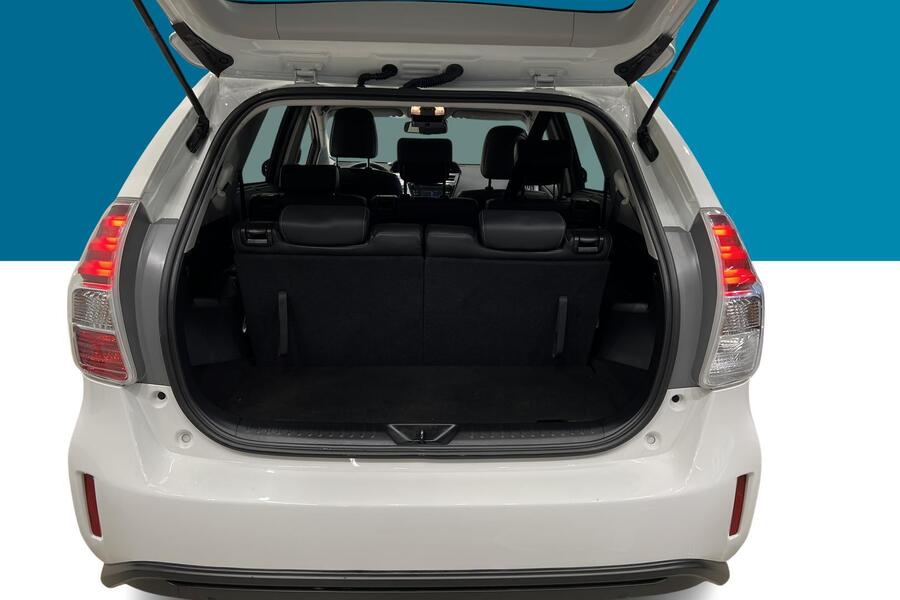 Toyota Prius+ vaihtoauto