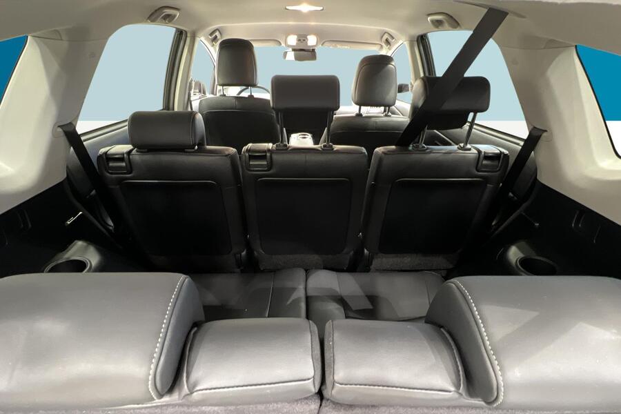 Toyota Prius+ vaihtoauto