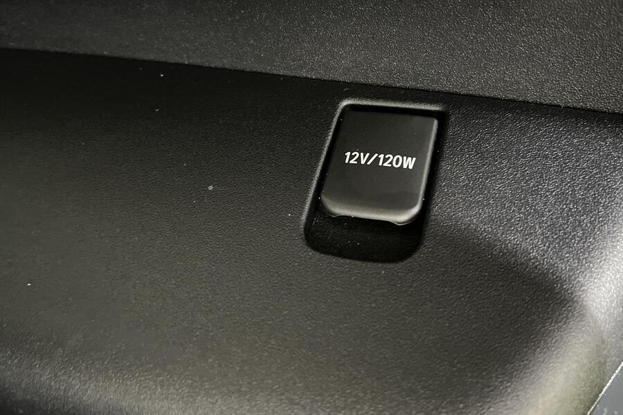 Toyota Prius+ vaihtoauto