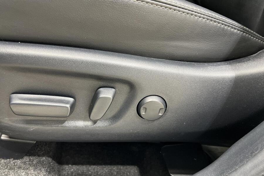 Toyota Prius+ vaihtoauto