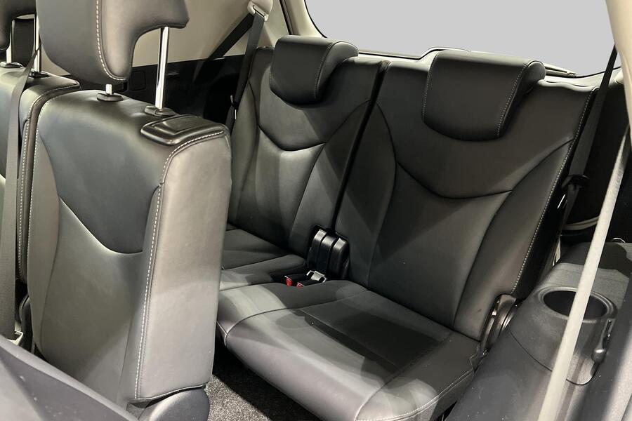 Toyota Prius+ vaihtoauto